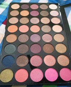 Swiss Beauty Eyeshadow Palette