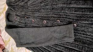 Beautiful 🩶 Grey Sweater For Woman