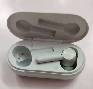 OnePlus Buds(Case Works Fine)
