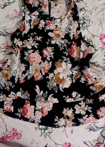Floral Layered Sleeveless Top
