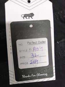 A-04 Size 32 Straight Jeans