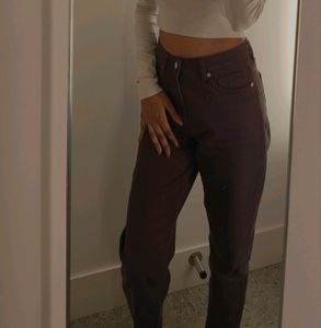 H&amp;M Women Mom Loose Fit Brown Twill Trousers