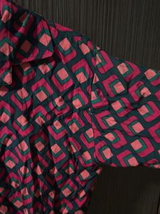Patterned Short Sleeve Top