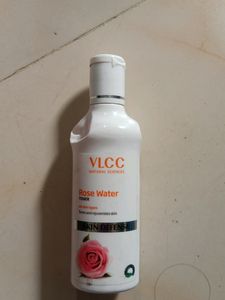 VLCC Rose Water