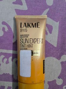 Lakme Sun Expert Sunscreen