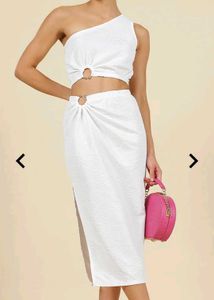 White Ring Detail Two-Piece Set || beautiful dress