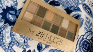 Maybelline 24K Nudes Palette &amp; Her orange Eyeshado