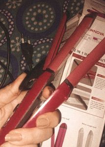 New Nova 2-in-1 Hair Curler/Straightener