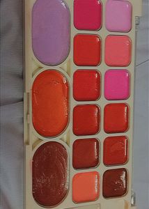 Lip And Cheek Palette