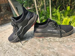 Sport Fashion Black Sneakers