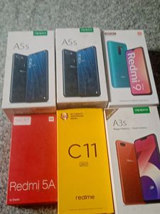 empty mobile boxes
