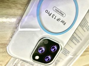 IPHONE 13 Pro Transparent Magsafe Case Cover
