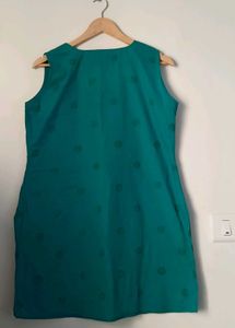 Teal Sleeveless Tunic Top