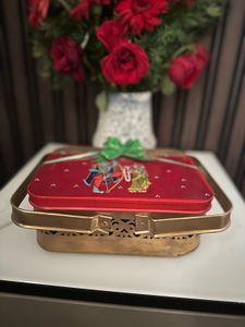 🆕 metal Box with lid and handle 🆕