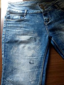 Embroidered Light Wash Jeans