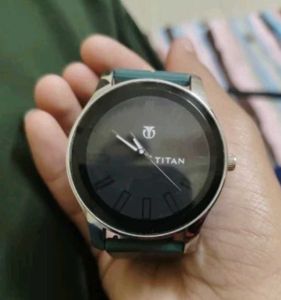 Titan Watch - Sleek &amp; Stylish