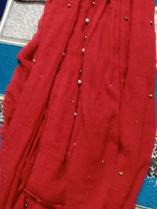 Red Dupatta