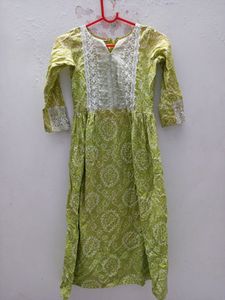 Green Kurtha