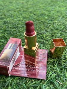 Estee Lauder lipstick