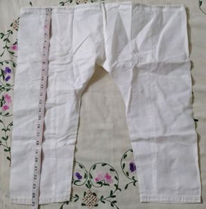 Drawstring White Pant (Boy)