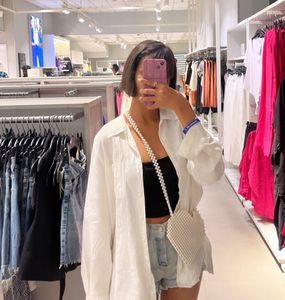 Elegant Pearl Beaded Handbag