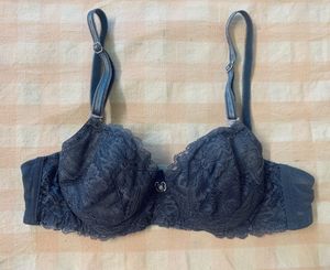 Lace Detail Bra