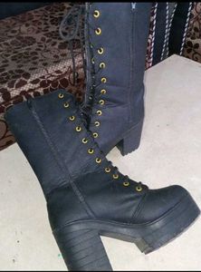 Boot 👢