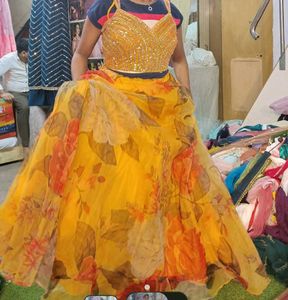 Floral Lehenga Choli Set can be stichable