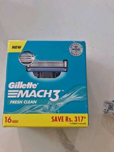 Gillette Mach3 Razor Blades - 16 Count. With 2 Raz