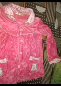 Women Muffler And Fut Shirt Top