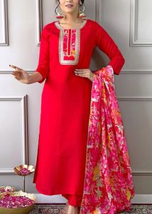 Elegant Red Kurta Set