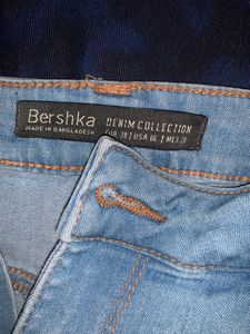 Bershka Made In Bangladesh  EUR 38/USA06/MEX28