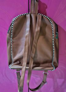 Fabulous Backpack For Daily Puropose 🎀