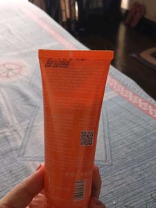 Sunscreen With Free Beauty Blender