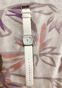 Fastrack White Leather Watch + Pendrive FREE