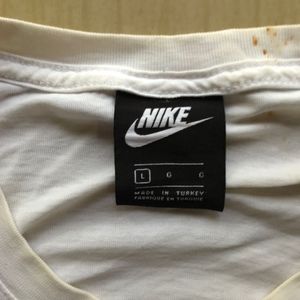 Nike Vintage Tee