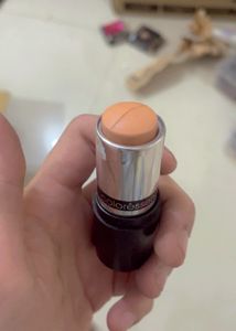 Coloressence Compact Powder And Freebie