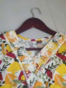 Asthetic Short Kurti
