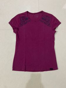 Decathlon - Quechua Brand Magenta T-shirt