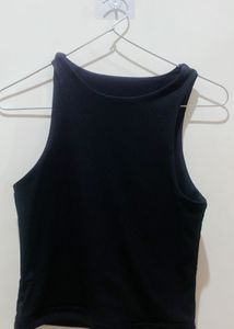 Black Sleeveless Tank Top