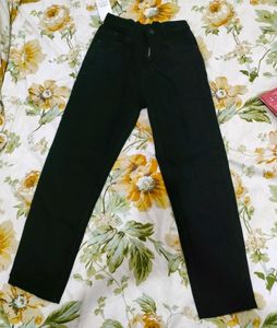 Odio Black Straight Fit Jeans