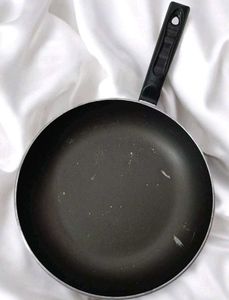Clearing Sell Fry Pan + 2 Lota Kalash New