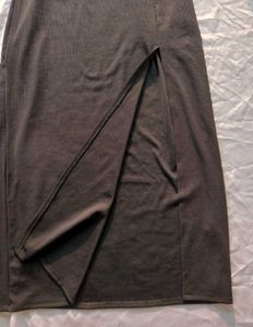 Black Colourblocked Shoulder Straps Maxi Dress
