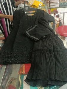Elegant Black Embroidered Kurta Set