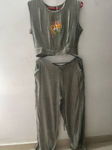 Croptop Pant And Jacket Set Of 3