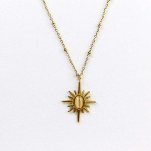 Star Pendant Necklace