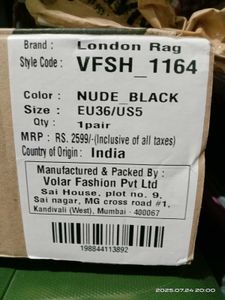 Nude_Black Solid Toe Ballet Pumps.