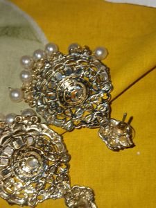 Elegant Kundan Pearl Earrings