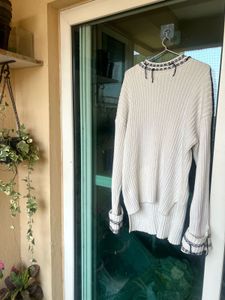 Zara Beautiful Sweater
