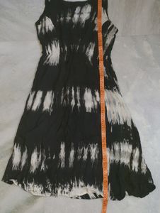 Cotton Midi Tie-dye Dress With Gold Neckline